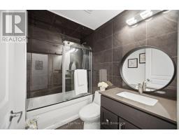 305 - 220 Burnhamthorpe Road W, Mississauga, ON L5B4N4 Photo 29