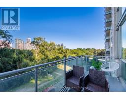 305 - 220 Burnhamthorpe Road W, Mississauga, ON L5B4N4 Photo 32