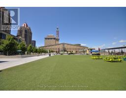 305 - 220 Burnhamthorpe Road W, Mississauga, ON L5B4N4 Photo 47