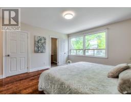 17 Ealing Drive, Toronto, ON M2L2R4 Photo 19