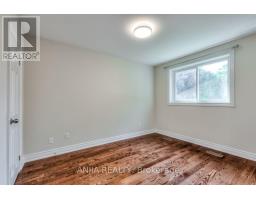 17 Ealing Drive, Toronto, ON M2L2R4 Photo 22