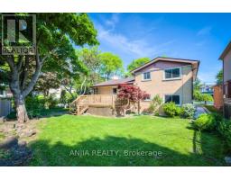 17 Ealing Drive, Toronto, ON M2L2R4 Photo 36
