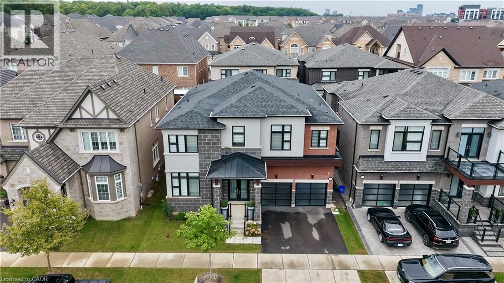 3313 SUNNINGDALE Gardens, Oakville — photo 2