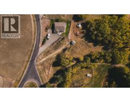 3152 Huston Road, 150 Mile House, BC V0K2G0 Photo 38