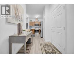 2408, 92 Crystal Shores - photo 6