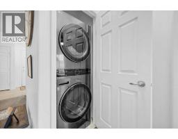2408, 92 Crystal Shores - photo 22