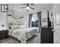 2408, 92 Crystal Shores - photo 21