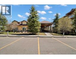 2408, 92 Crystal Shores - photo 35