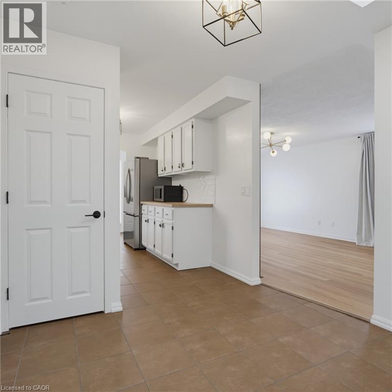 3 Bed, 2 Bath House for Rent in London – 132 SUNDRIDGE Crescent, London - Image 15