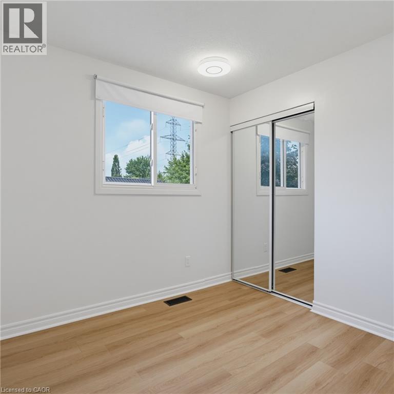 3 Bed, 2 Bath House for Rent in London – 132 SUNDRIDGE Crescent, London - Image 22