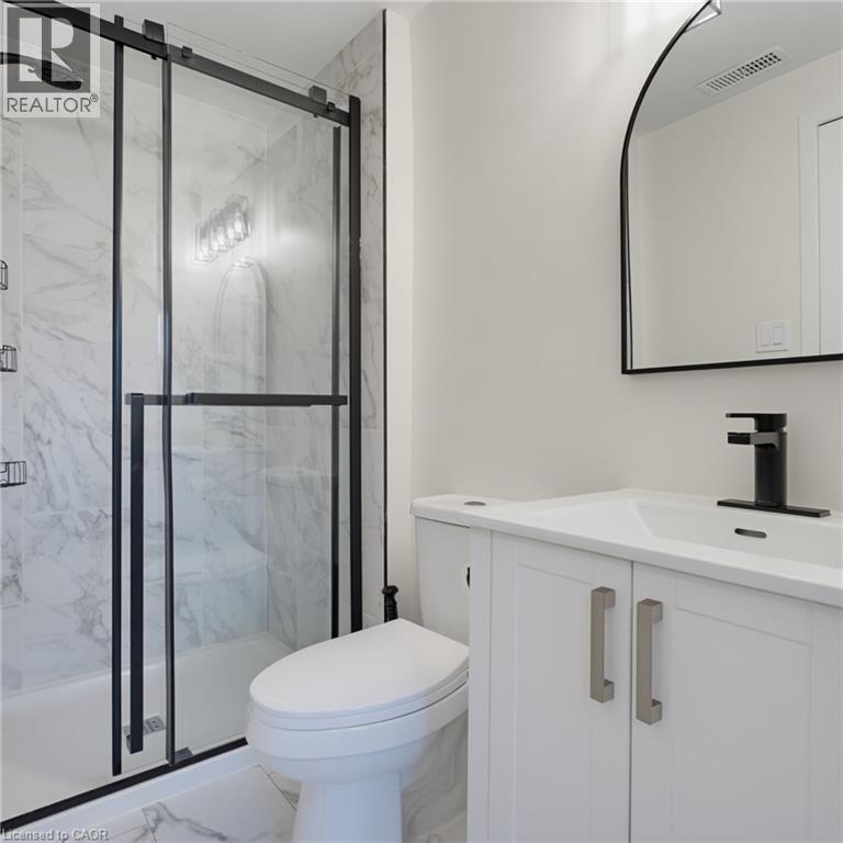 3 Bed, 2 Bath House for Rent in London – 132 SUNDRIDGE Crescent, London - Image 27