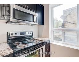 2 - 2 Craighurst Avenue, Toronto, ON M4R1J8 Photo 9
