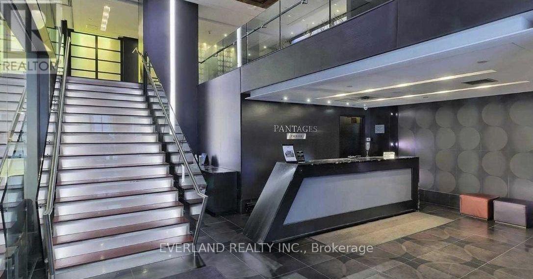 907 - 210 VICTORIA STREET, Toronto (Church-Yonge Corridor) — photo 2