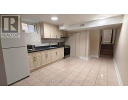 Ground Floor - 118 Hildenboro Square, Toronto, ON M1W1Y3 Photo 14