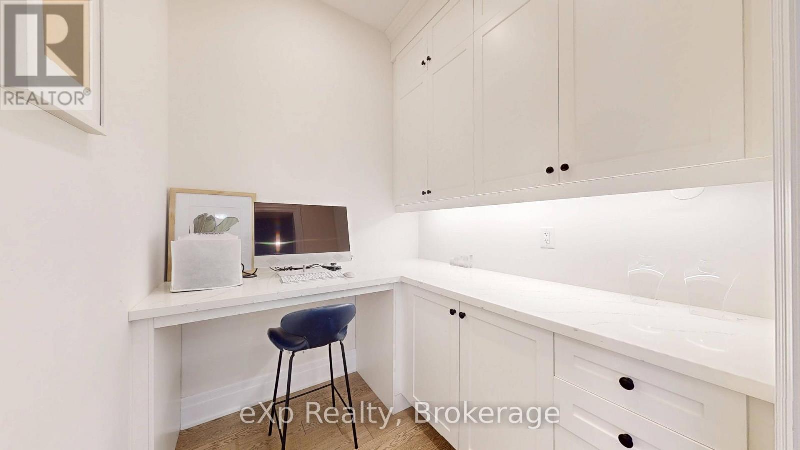 3313 Sunningdale Gardens — photo 27