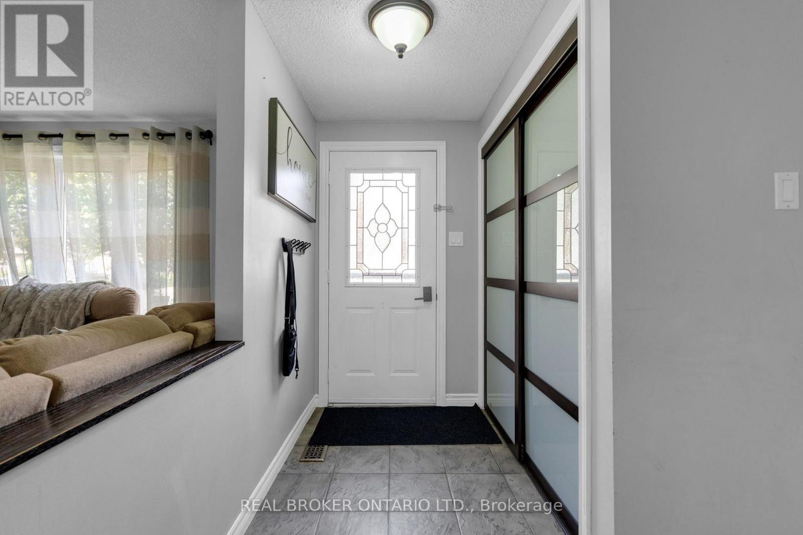 37 HICKLING TRAIL, Barrie (Grove East) — photo 6