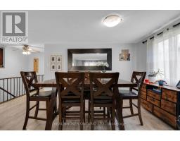 Kitchen - 37 Hickling Trail, Barrie, ON L4M5S5 Photo 10