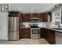 37 Hickling Trail, Barrie, ON L4M5S5 Photo 13