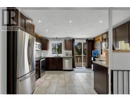 37 Hickling Trail, Barrie, ON L4M5S5 Photo 14