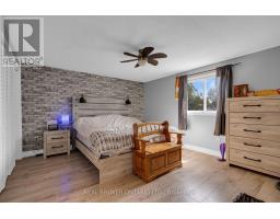 37 Hickling Trail, Barrie, ON L4M5S5 Photo 20