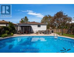 37 Hickling Trail, Barrie, ON L4M5S5 Photo 38