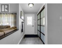 Bathroom - 37 Hickling Trail, Barrie, ON L4M5S5 Photo 6