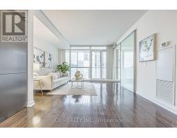 1105 - 770 Bay Street, Toronto, ON M5G0A6 Photo 15