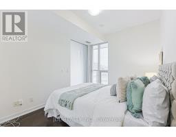 1105 - 770 Bay Street, Toronto, ON M5G0A6 Photo 25