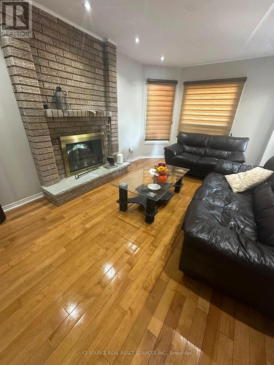 MAIN FL - 16 BROWNRIDGE COURT, Brampton (Fletcher's Creek South) — photo 2