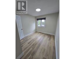 Main Fl - 16 Brownridge Court, Brampton, ON L6W4L5 Photo 13