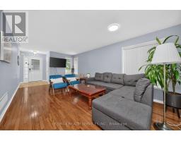 26 Peachleaf Crescent S, Brampton, ON L7A2B2 Photo 12