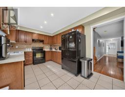 26 Peachleaf Crescent S, Brampton, ON L7A2B2 Photo 16