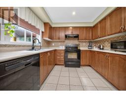 26 Peachleaf Crescent S, Brampton, ON L7A2B2 Photo 17