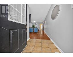 26 Peachleaf Crescent S, Brampton, ON L7A2B2 Photo 8