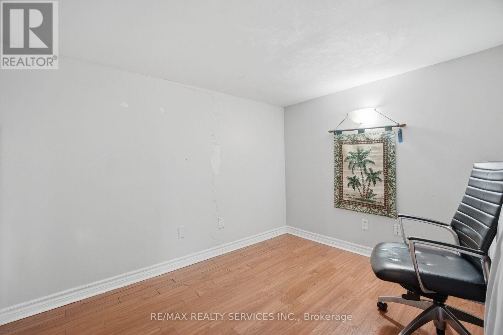 100 SOUTHLAKE BOULEVARD - Image 41