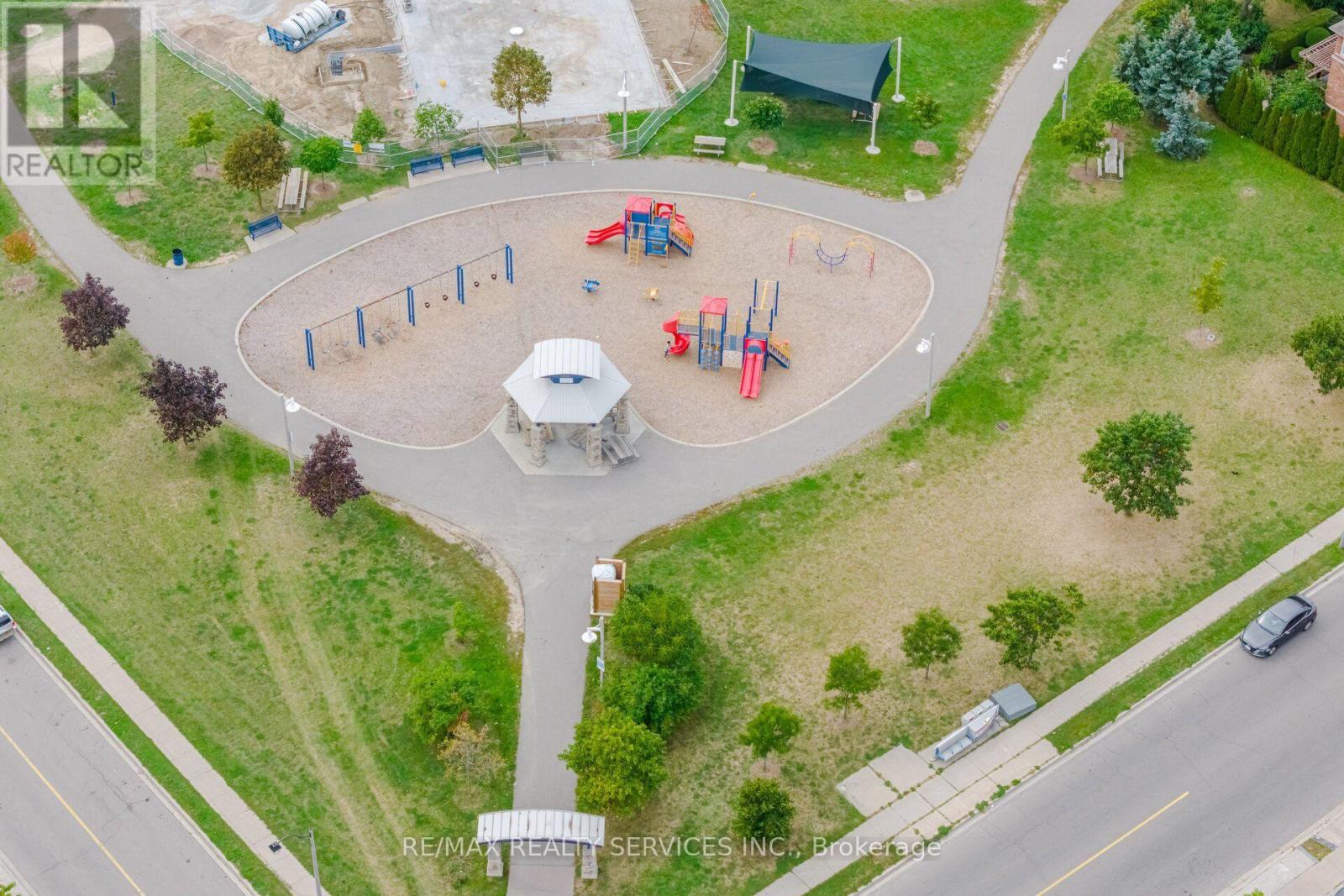 100 SOUTHLAKE BOULEVARD - Image 48