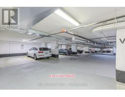 1105 - 770 Bay Street, Toronto, ON M5G0A6 Photo 37