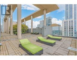 1105 - 770 Bay Street, Toronto, ON M5G0A6 Photo 43