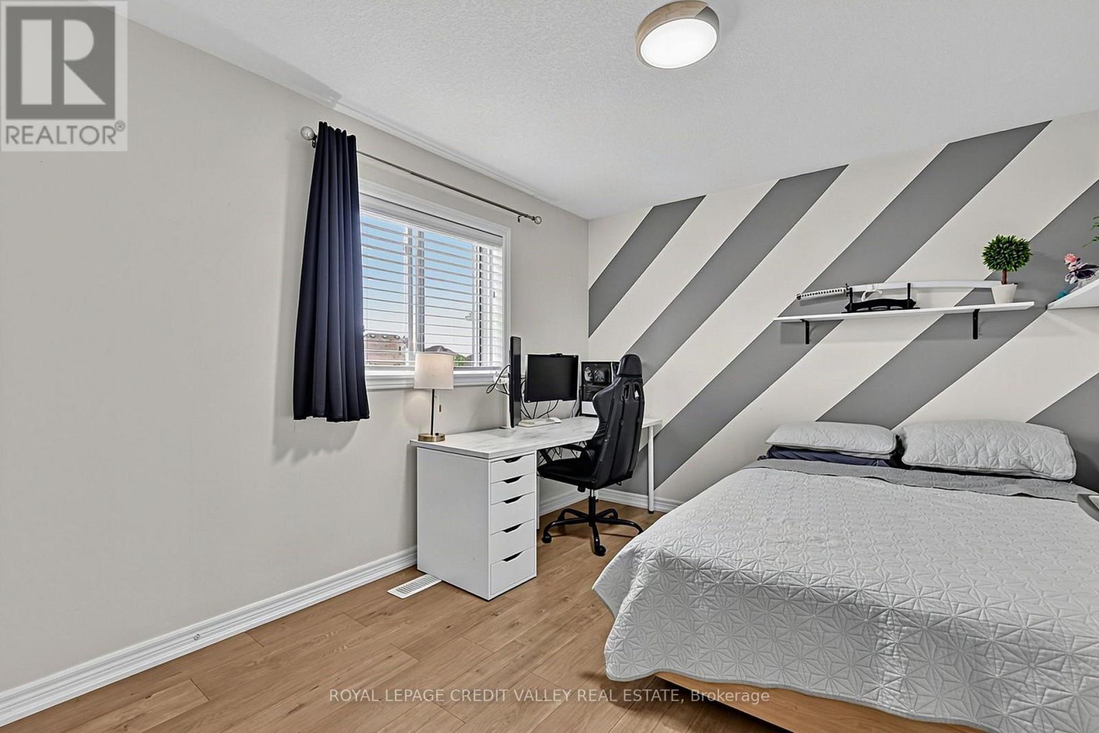 247 CHURCH STREET N - Image 31