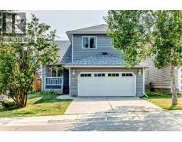 147 Macewan Drive NW - photo 1
