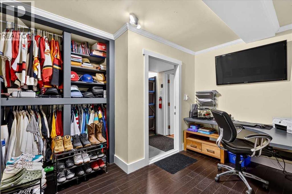 1703 107 Avenue SW - Image 37