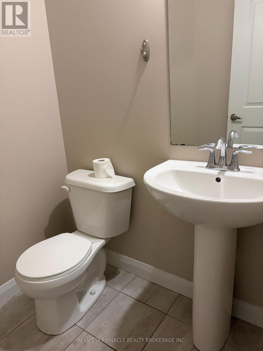 90 - 2040 SHORE ROAD, London South (South A) — photo 4