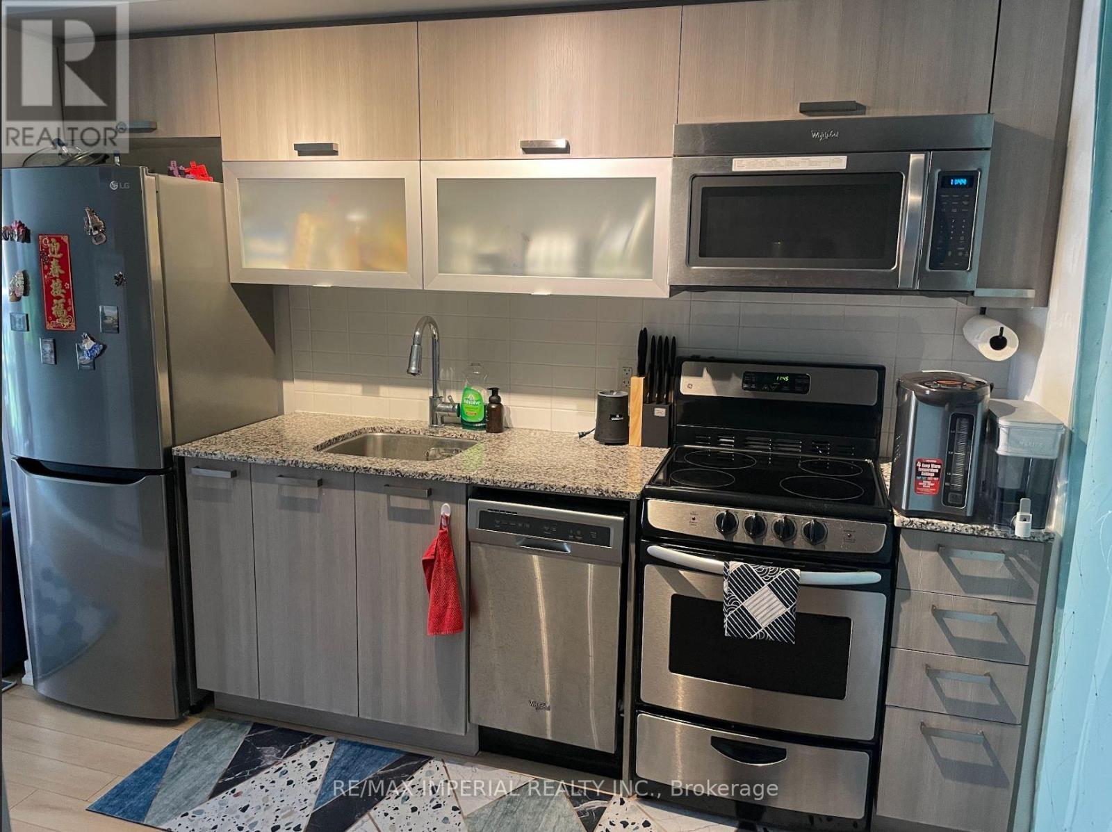 323 - 68 ABELL STREET, Toronto (Little Portugal) — photo 4