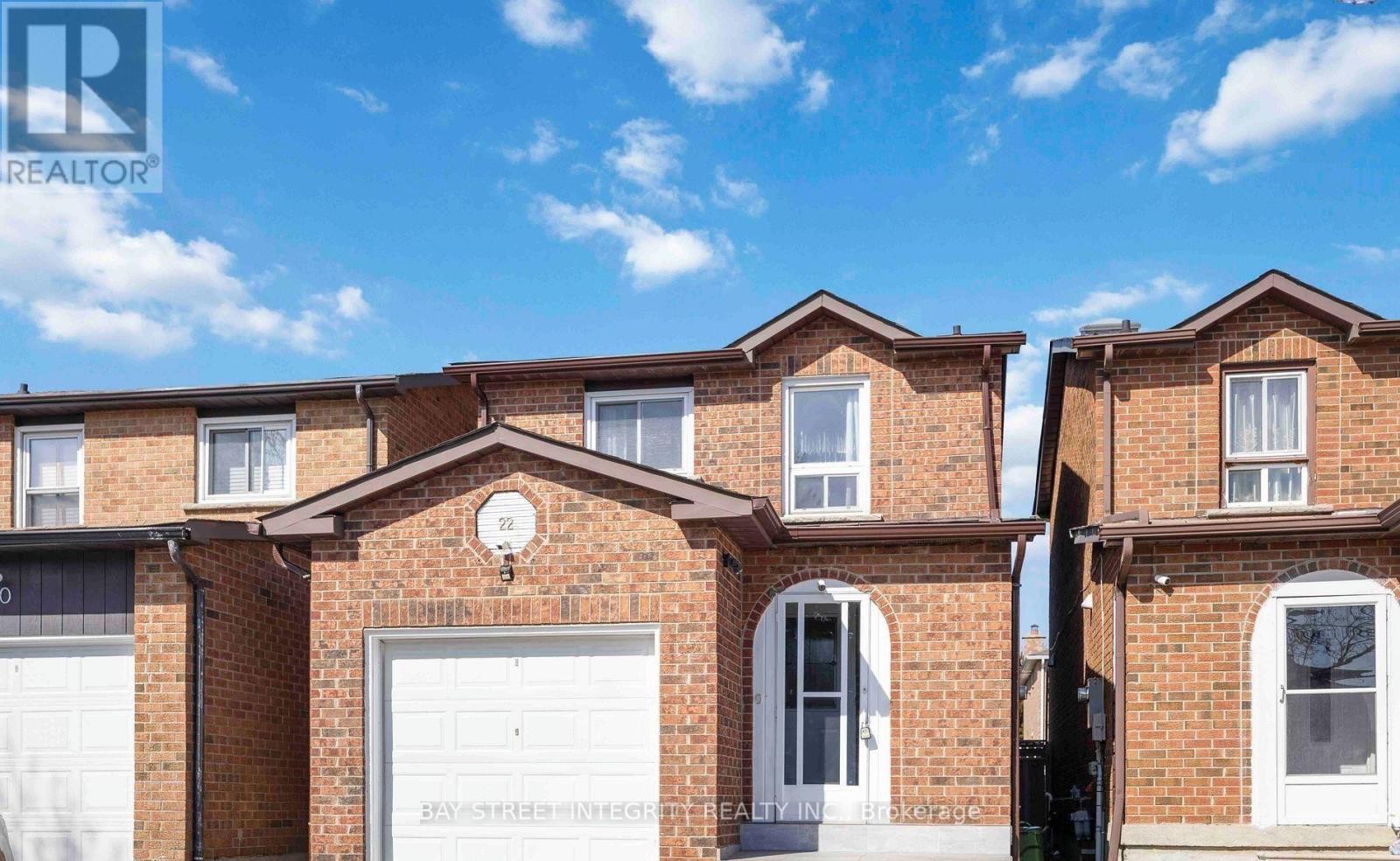 22 DUNBAR CRESCENT, Markham (Milliken Mills East)