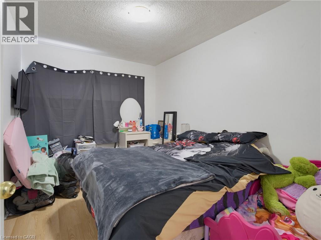 2 Bed, 1 Bath Apartment for Rent in London – 375 AVONDALE Road Unit# 1, London - Image 17