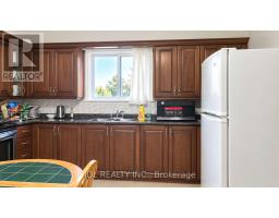 2411 Canal Road, Bradford West Gwillimbury, ON L3Z2A6 Photo 9