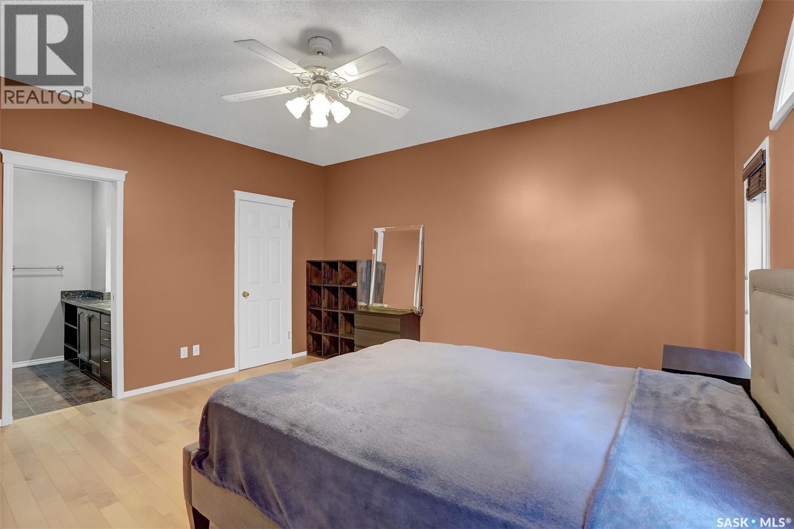 4206 WASCANA RIDGE - 24
