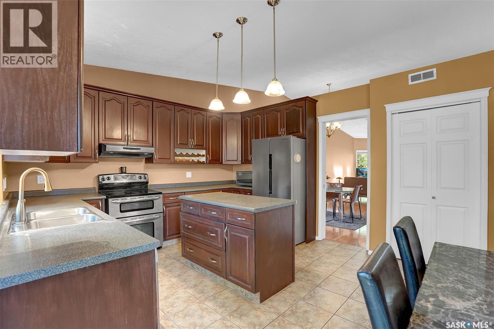 4206 WASCANA RIDGE - 9