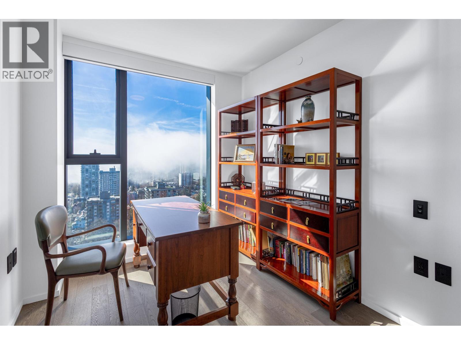 3 Bed, 3 Bath House for Rent in Vancouver – 2601 1408 ROBSON ST, Vancouver – MLS# R3167498 - Image 7