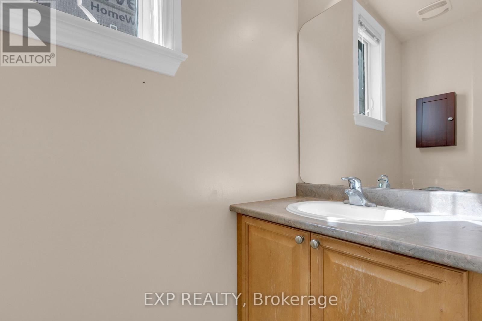 1221 ANOKA STREET, Ottawa — photo 8